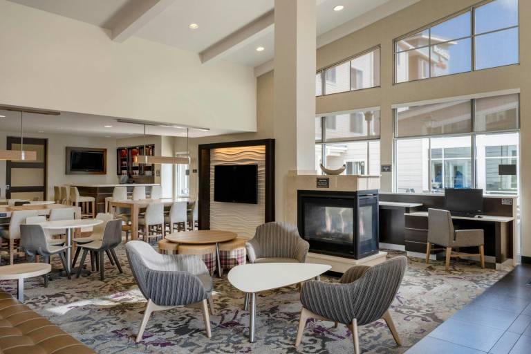 Residence Inn by Marriott Bloomington — photo 3