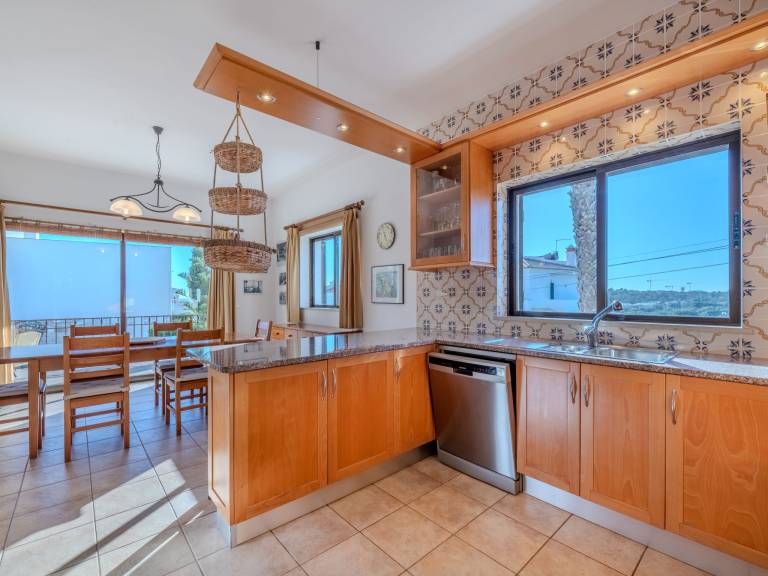 Vacation home with terrace, garden & private pool | Pets are welcome — photo 2