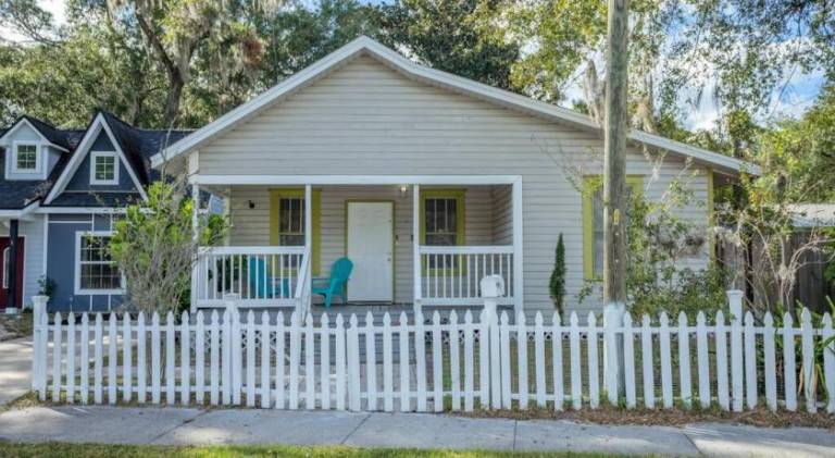 House with 2 rooms for 4 persons — photo 4