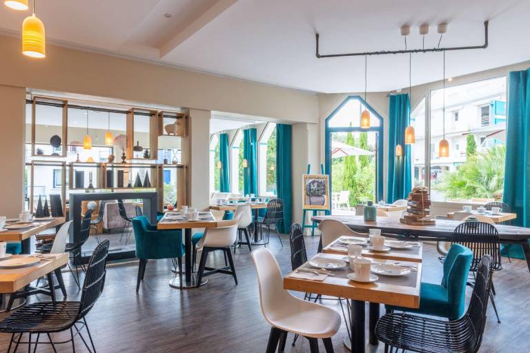 The Originals Boutique, La Villa Ouest & Spa Royan Plage — photo 4
