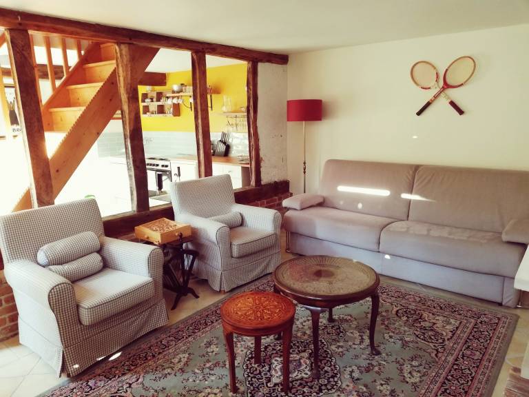 House with hot tub, BBQ & terrace | Pets allowed — photo 2