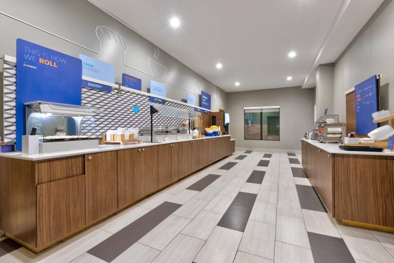 Holiday Inn Express Hotel & Suites Amarillo South By IHG — photo 4