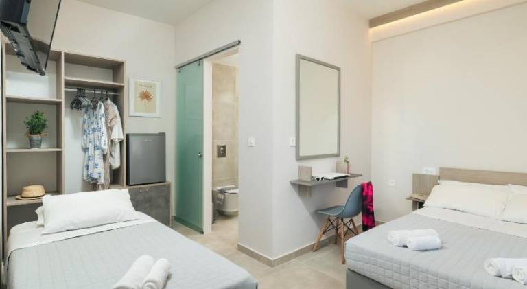 Rental apartment with garden & terrace in Chania