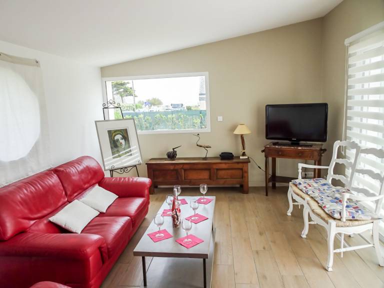 Fully equipped nice house with yard, terrace & BBQ | Next to the beach | Dogs allowed — photo 3