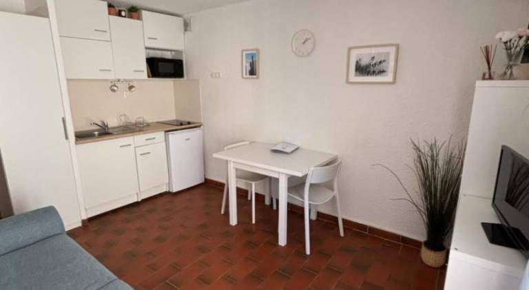 Holiday apartment with 1 room for 4 persons — photo 4