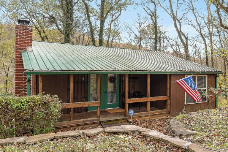 Cabin Smithville