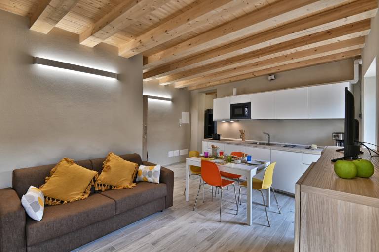 Apartment with 1 room for 4 persons in Tignale