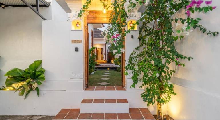 Villa with pool | Pets are welcome — photo 5