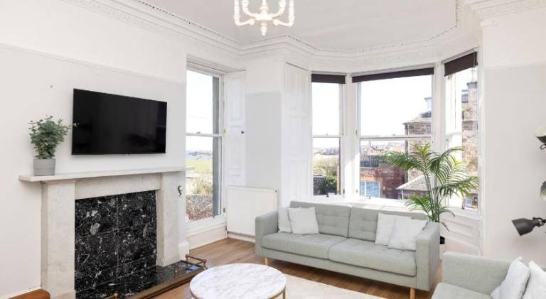 Apartment with 6 rooms for 10 persons in North Berwick