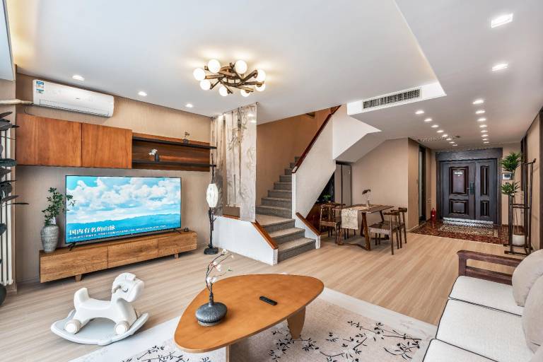 Holiday apartment with 5 rooms for 12 persons in Beijing