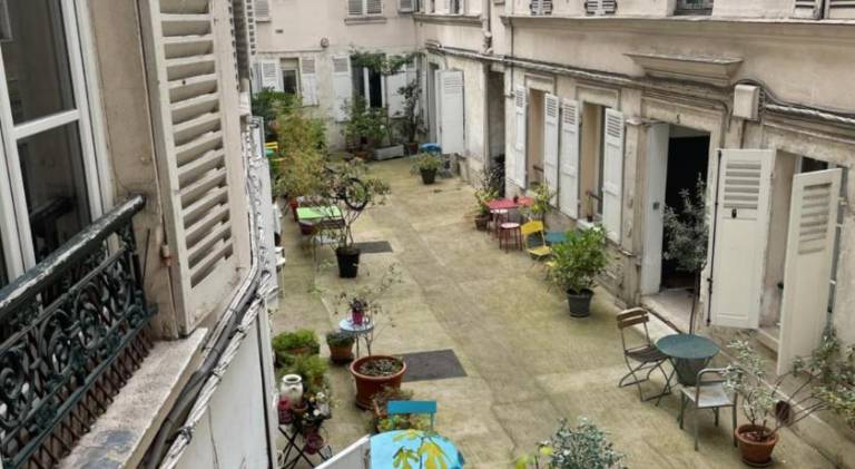 Au bas de Montmartre ! — photo 3