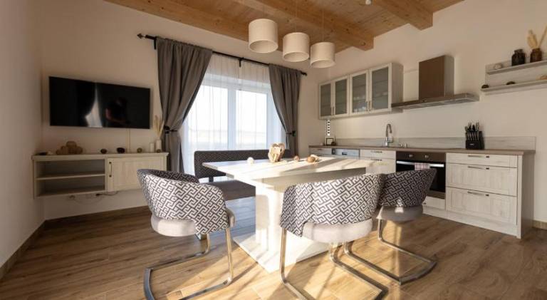 Wonderful apartment with yard, barbeque & terrace | Pet-friendly — photo 5