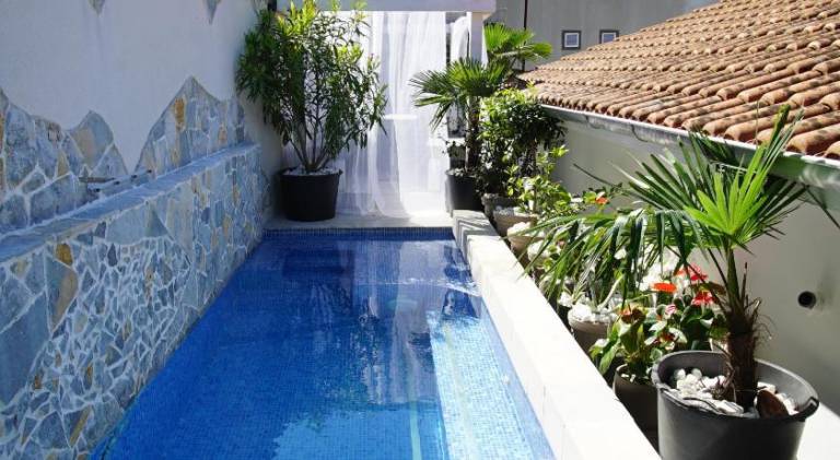 PENTHOUSE STOLIV Villa located 5 meters from the sea SPA-Pool Exclusive Terrace, Private Jetty Sunbed — photo 5