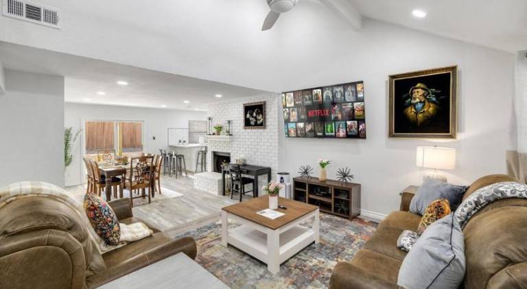 House with hot tub | Pet-friendly in Frisco, TX