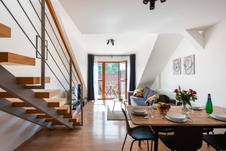 Luxury 2-storey apartment — photo 3