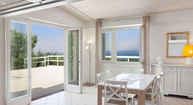 House with jacuzzi, garden & grill — photo 4