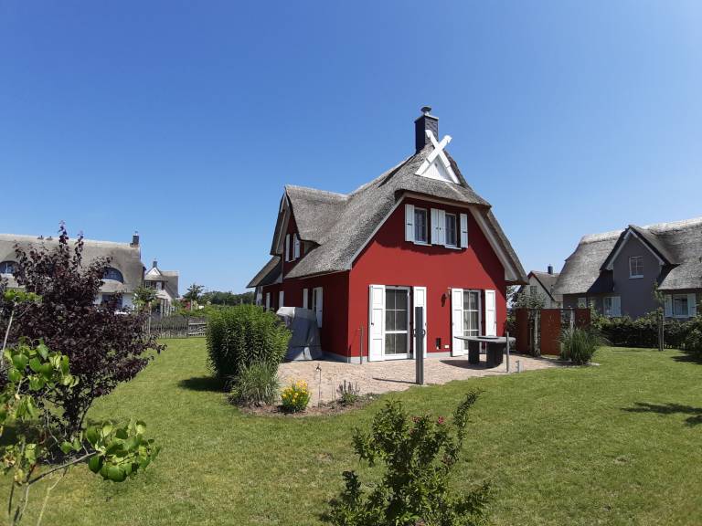 Fully equipped house with patio, garden & sauna | Pets allowed in Wismar