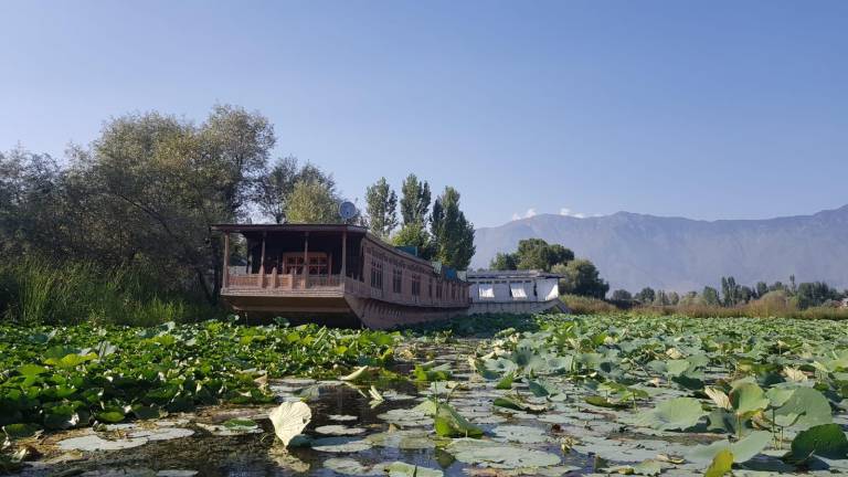 Houseboat  Dal Lake