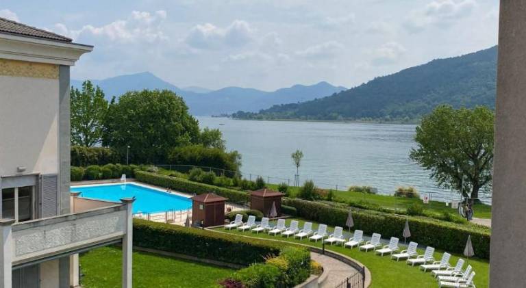 Apartment with pool | Pets are welcome in Paratico