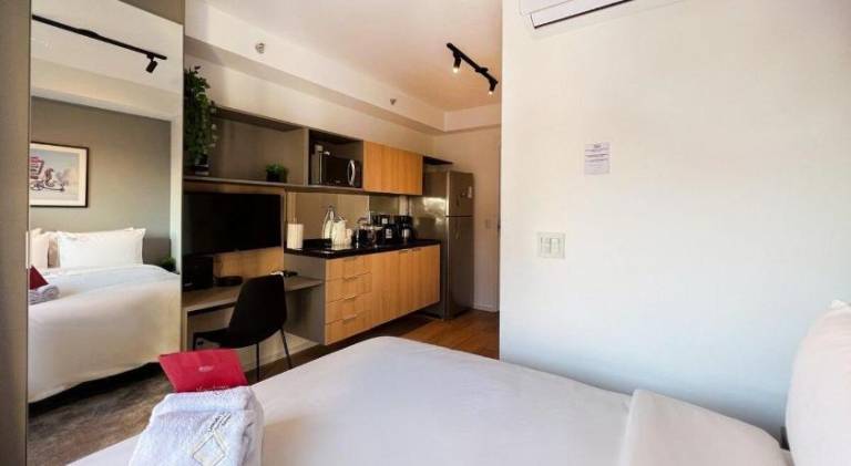 Rental apartment with pool — photo 2