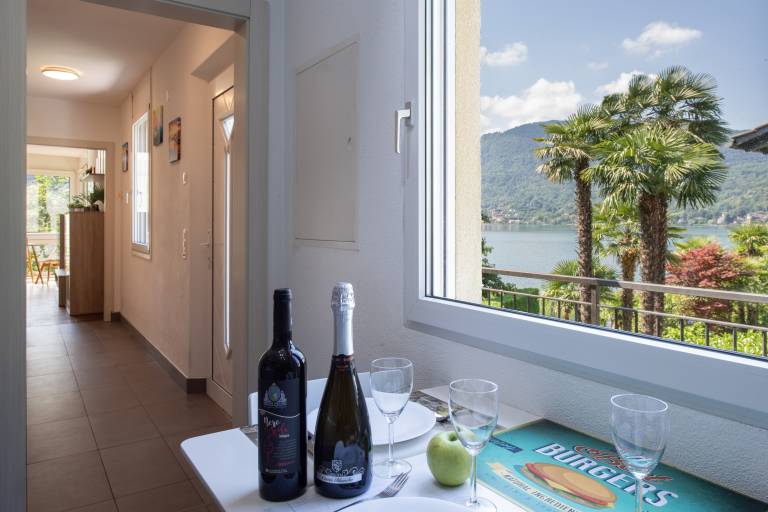 Family-friendly pleasant villa with garden, terrace & hot tub | Water view | Pet-friendly — photo 3