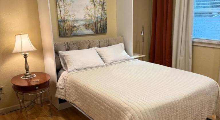 Charming apartment | Pet-friendly in Eugene, OR