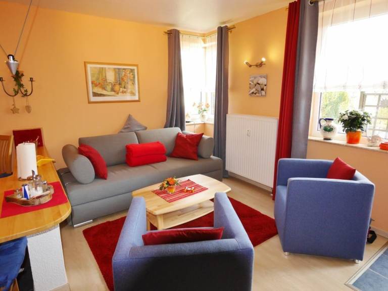 Apartment with terrace — photo 5