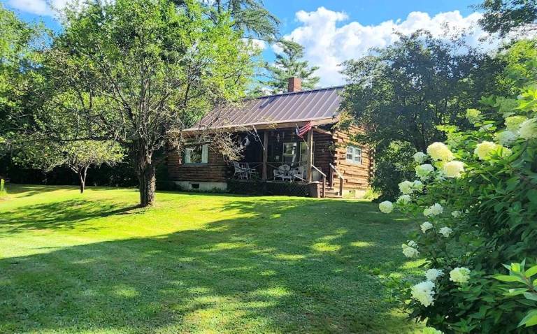 Cabin Byron
