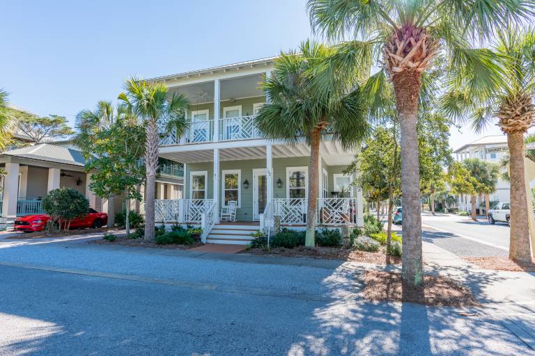Pet Friendly Seacrest Home for 10, Resort Pool, Beach Shuttle Free Tickets! — photo 3