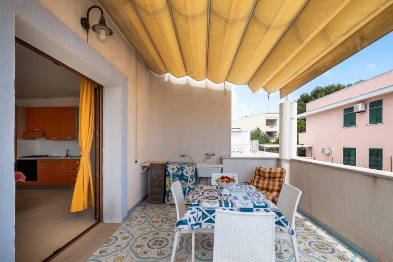 Apartment 'Staiulo - Primo Piano - La Plumeria' with Balcony & A/C in Patu