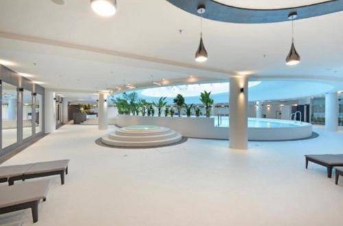Hanza Tower DIAMOND 24 SPA & Pool & Sauna & Jacussi — photo 2