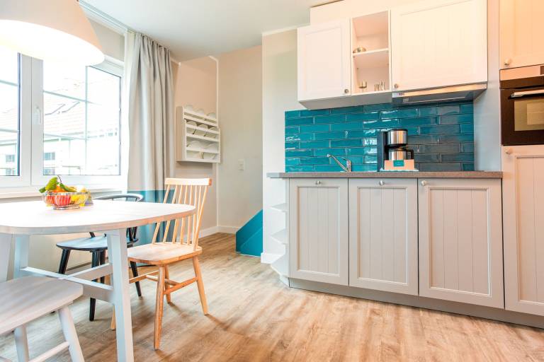 Apartment with pool, sauna & garden — photo 4