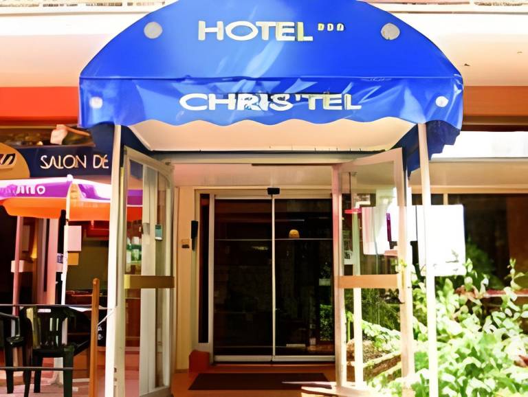 Cit'hotel Le Chris'tel hotel et restaurant in Le Puy-en-Velay