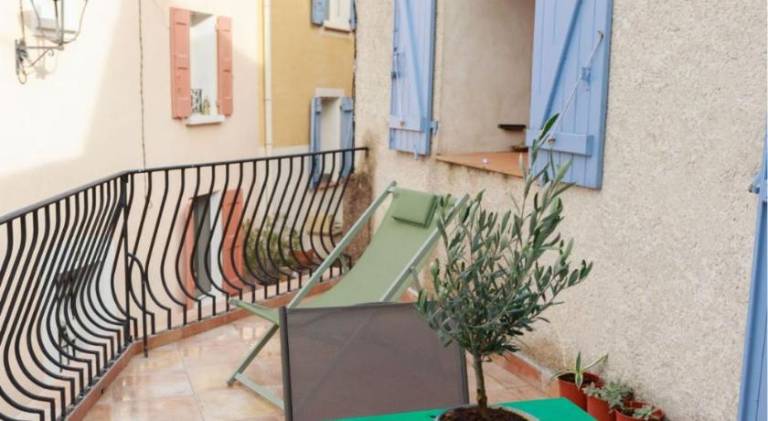 Villa with 2 rooms for 4 persons — photo 3