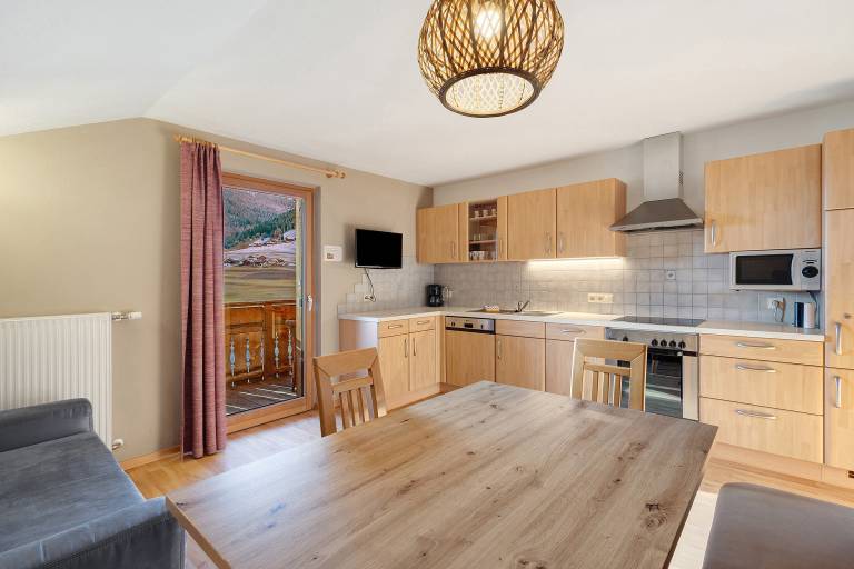 Apartment with sauna, barbeque & yard | River view | Good for workation — photo 3