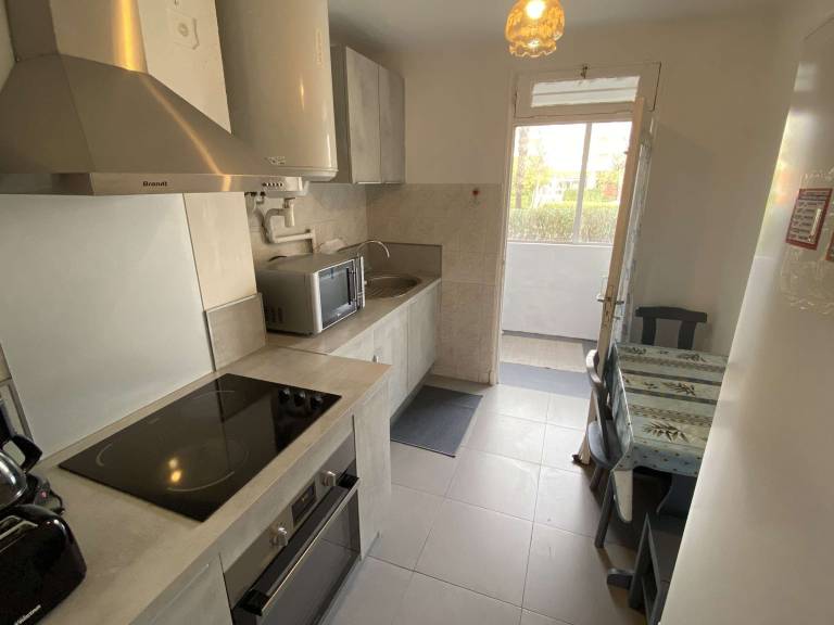 Apartment with 2 rooms for 6 persons — photo 4