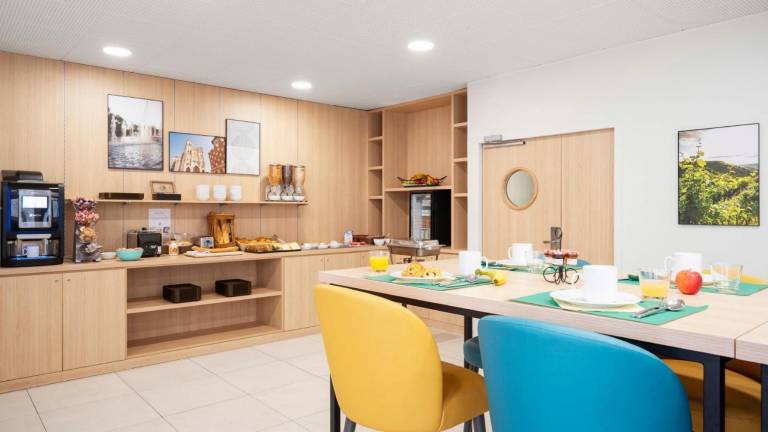 Serviced apartment for 10 persons — photo 5