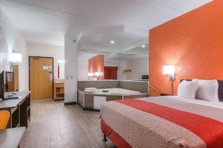 Motel 6 Bridgeview IL