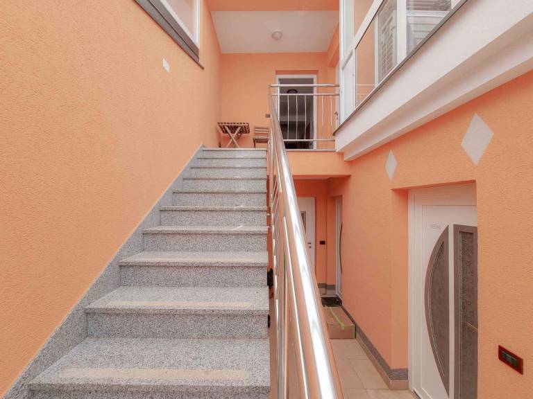 Holiday apartment with BBQ & yard | Pets allowed — photo 3