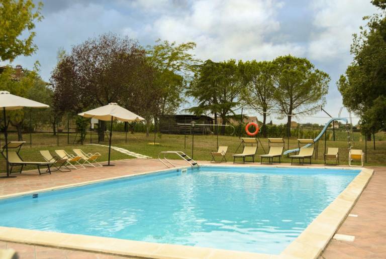 Nice serviced apartment with barbecue, terrace & pool | Dogs allowed — photo 4