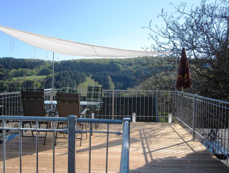 Vacation home with grill & terrace — photo 4