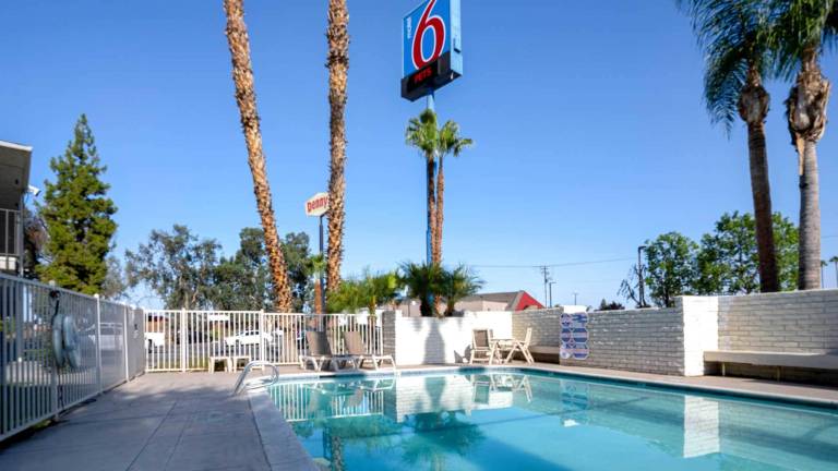 Motel 6 Bakersfield, CA - South in Bakersfield, CA