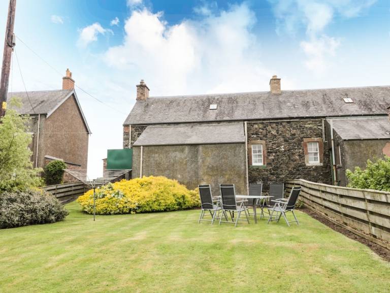 Cottage  Kelso
