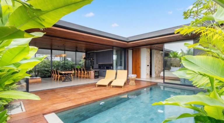 Villa with pool | Pets allowed in Pecatu