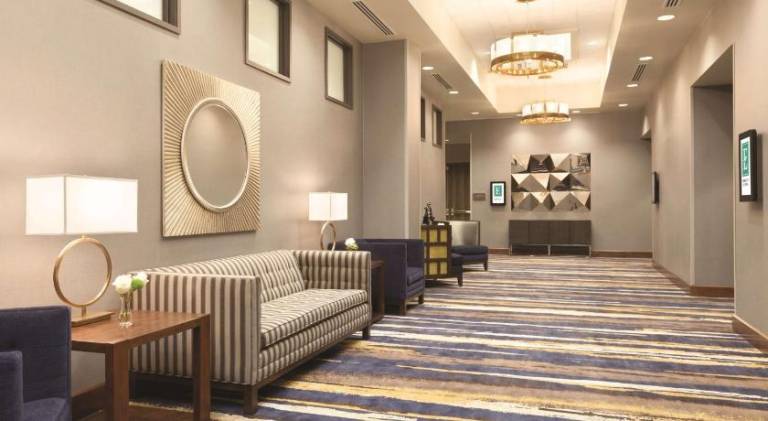 Embassy Suites by Hilton Portland Hillsboro, Oregon — photo 5