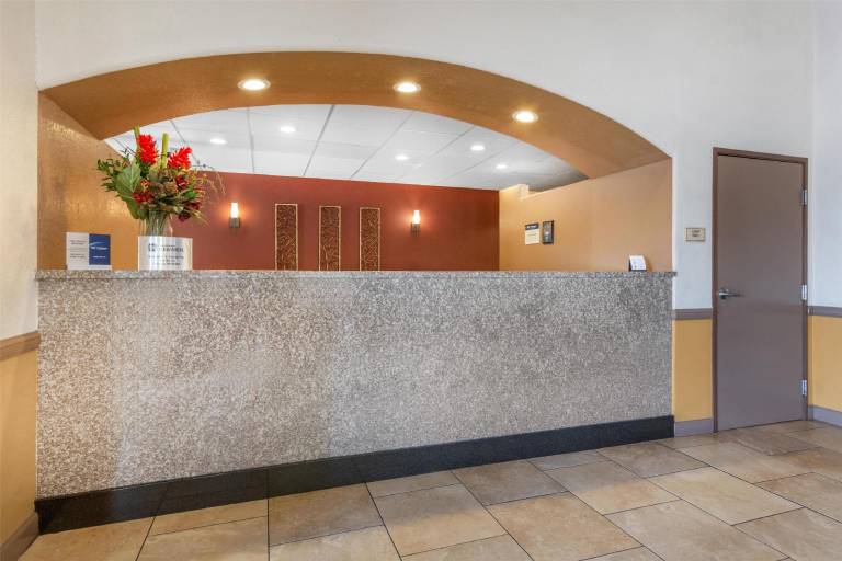 Best Western Tolleson Hotel — photo 5
