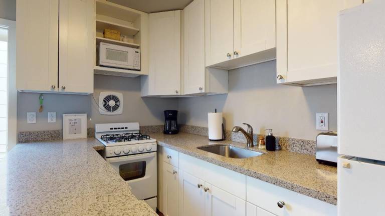 Apartment  Larimers Corner