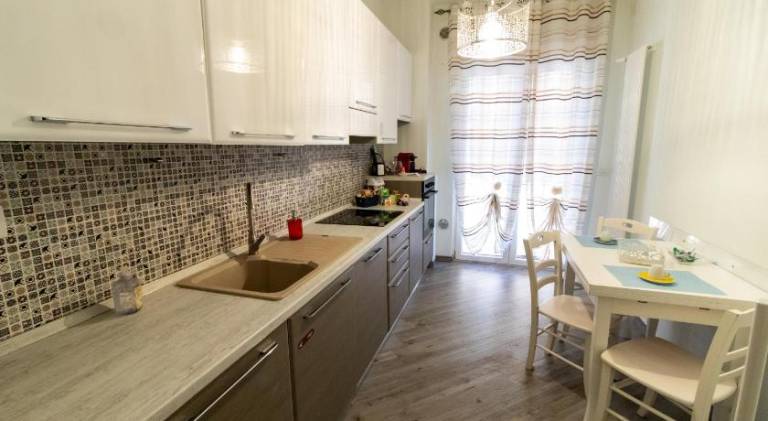 Apartment with 2 rooms for 4 persons — photo 5