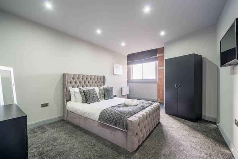 Apartment Huddersfield