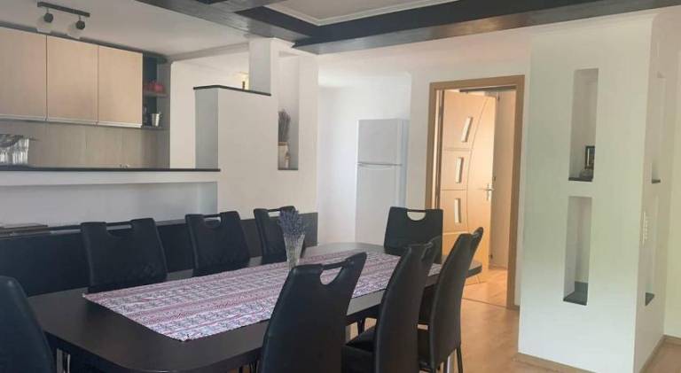 House with 4 rooms for 10 persons — photo 3